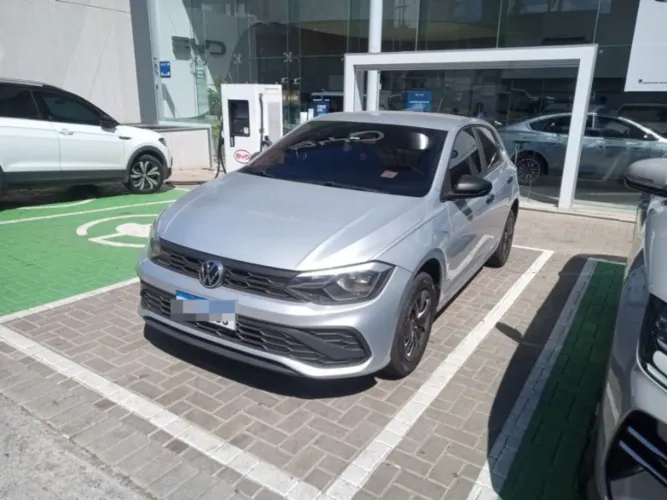 Volkswagen Polo Track 1.0 Flex 12V 5P 2023