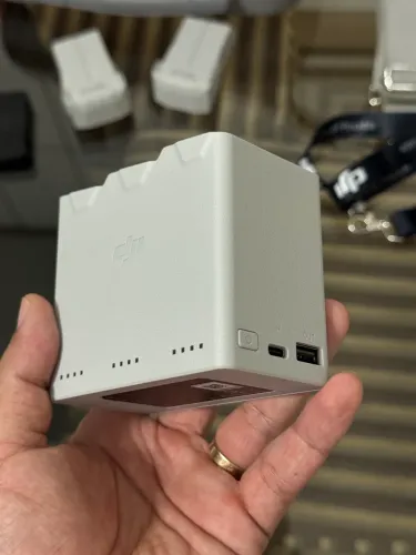 HUB CARREGADOR ORIGINAL DJI MINI 3/ MINI 4
