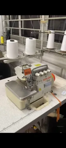 Colarete, overloque , reta e Interlok 