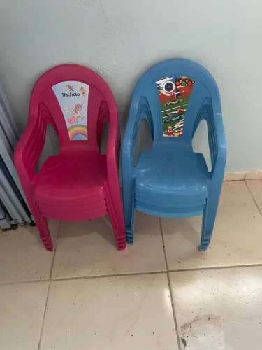 Cadeira infantil plástico
