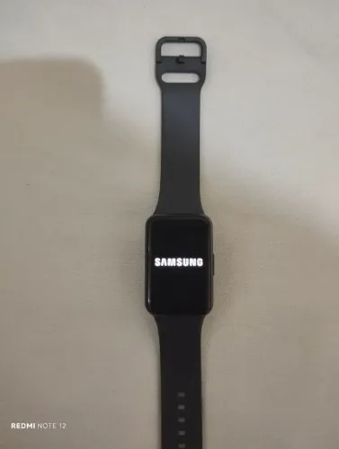 Vendo ou troco relógio smartwatch Samsung Galaxy fit 3 original novíssimo !!