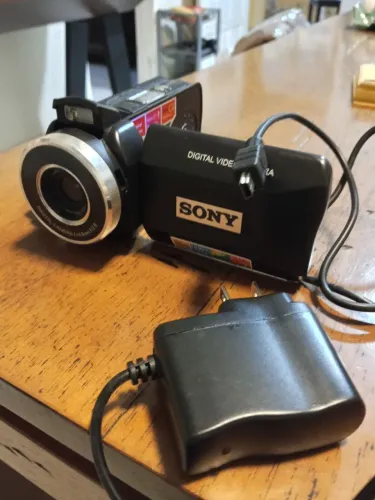 Câmera/filmadora SONY ,antiga: