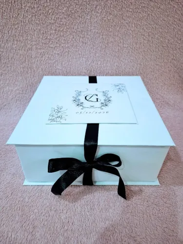 Caixas cartonadas pra casamento