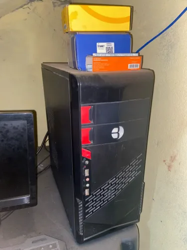 Vendo computador (leia a descrição)