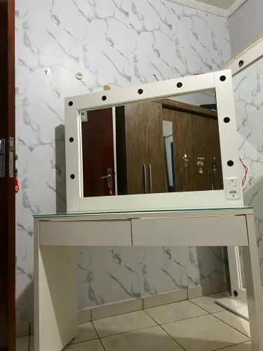 Camarim com penteadeira