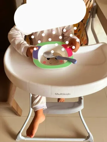 Cadeirinha de alimentação bebê