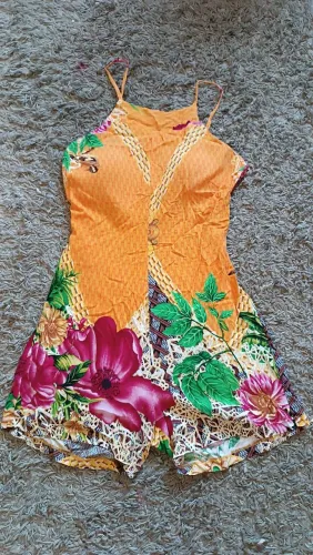 Macaquinho feminino