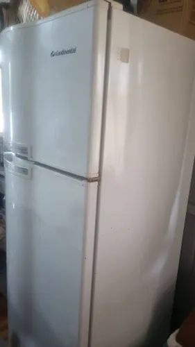 Geladeira usada R$ 600,00