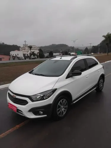 Chevrolet Onix Activ 1.4 8V Flex Aut. 4P 2018