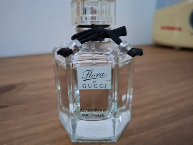 Gucci by flora