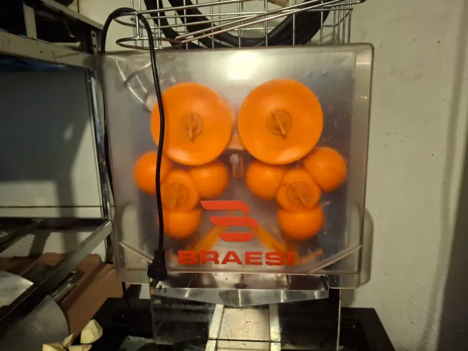 Maquina de suco automática