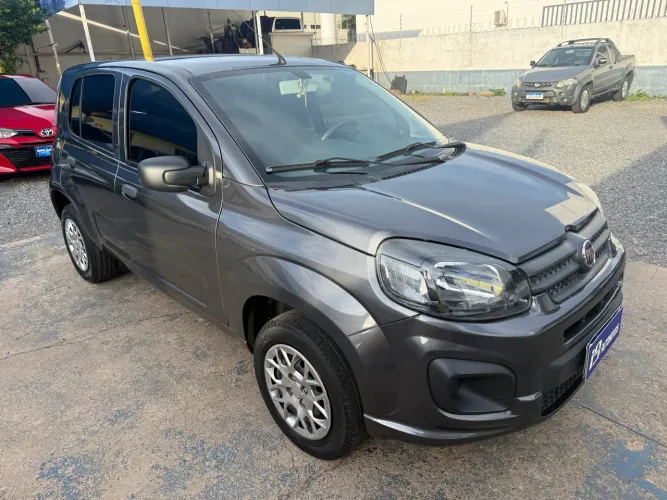 Fiat Uno Attractive 1.0 EVO Fire Flex 8V 5P 2021