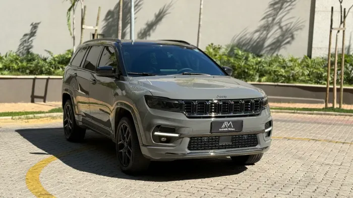 Jeep Commander Black Hurricane 2.0 4X4 TB AUT 2025