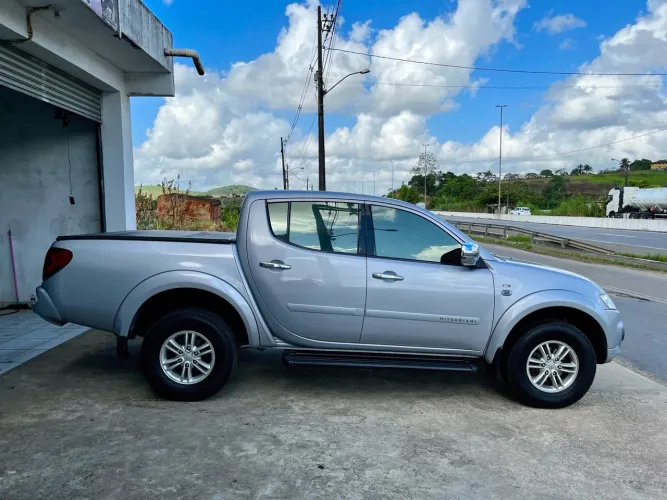 Mitsubishi L200 Triton HPE 3.5 CD V6 24V Flex Aut. 2014