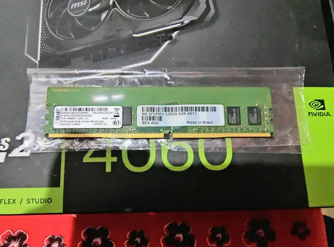 Memória Ram DDR4 4 gigas 2400Mhz Tenho vídeo dela funcionando 