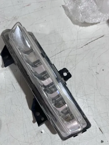 Luz diurna DLR Fluence GT
