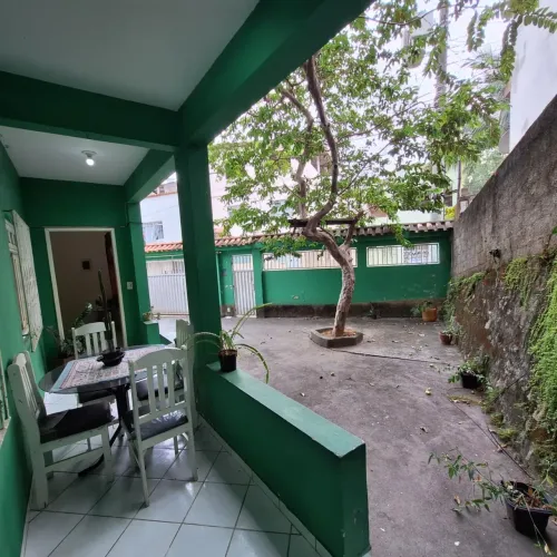 Casa Para Venda Com 110 m², 03 Quartos, Quintal em Tabuazeiro - Vitória - ES