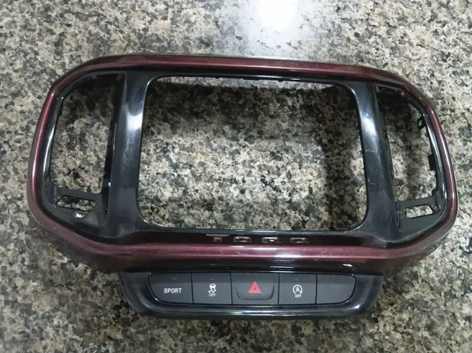 Moldura da toro 2016 até 2021