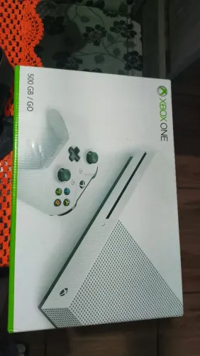 Xbox one 2 controles e 10 jogos