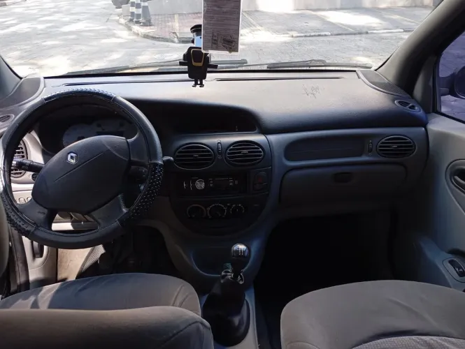 Renault Scenic Rxe/ Privilège 2.0 16V 5P Mec. 2005