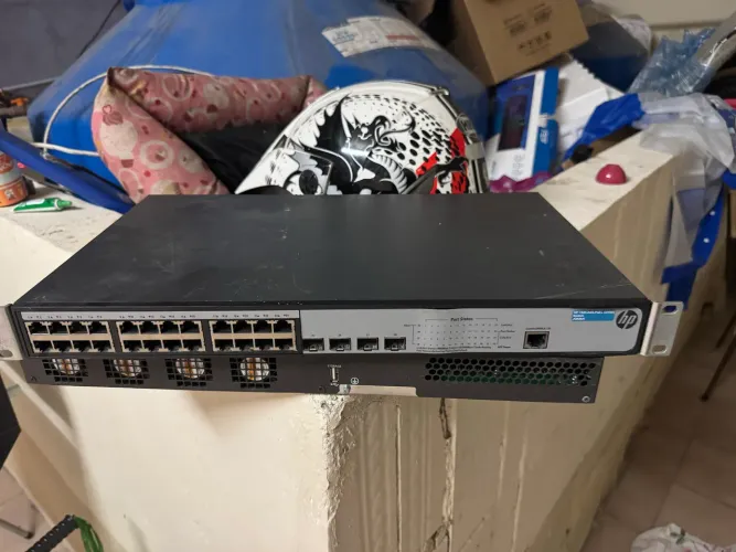 Switch HP 1920 24G PoE