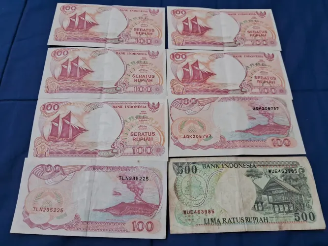 Lote colecionáveis numismática