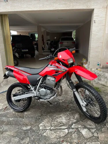 Vendo moto tornado 