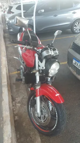 Hornet 600f 2005 carburada