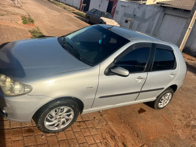 Fiat Palio ELX 1.3 MPI Flex 8V 4P 2005