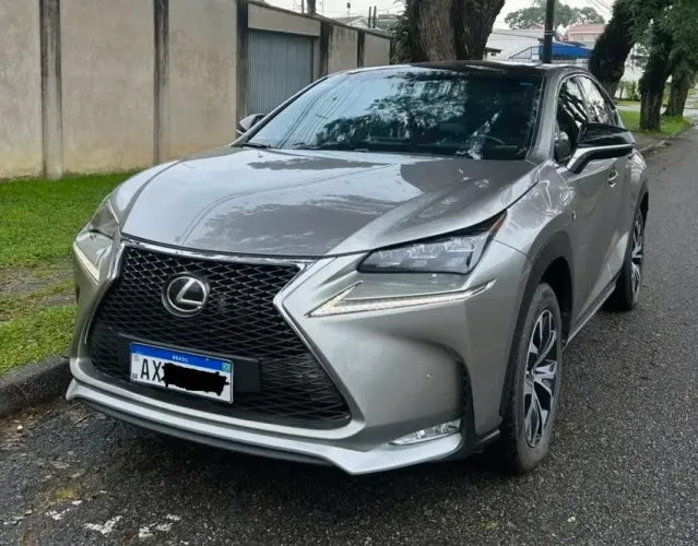 Lexus NX-200T F-sport 2.0 16V 238cv Aut. 2015