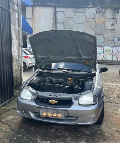 Chevrolet Corsa Sedan 1.0 MPFI 8V 71cv 4P 2004