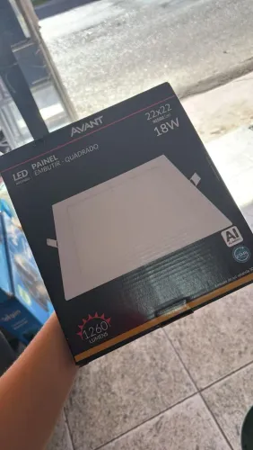 Luminária plafon led 18W 3.000 k -22x22 cm - AVANT amarela<br>Luz amarela - 22x22 cm - AVANT