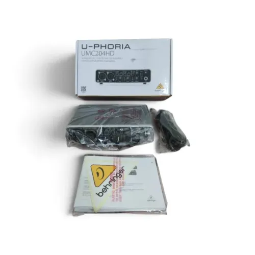 Interface Audio U-Phoria UMC204 HD Behringer