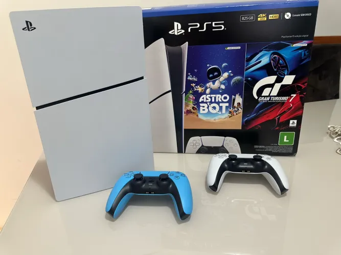 PS5 DIGITAL 825GB slim 