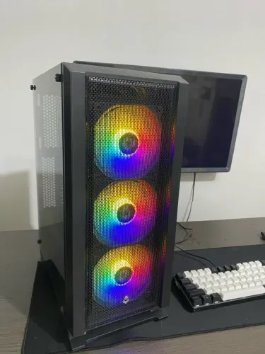 CPU Gamer Intel core i5 8th 4.1Ghz 16gb Ddr4 Ssd 240gb Radeon Rx 570 Gigabyte