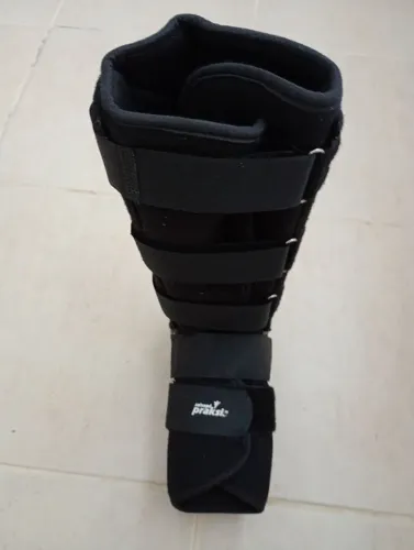 Bota ortopédica salvape praksis