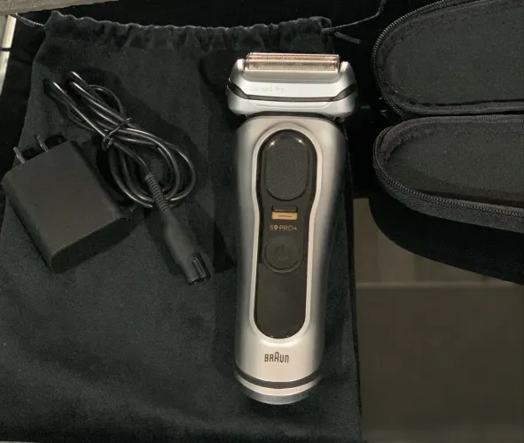 Barbeador Braun Series 9 Pro+ 9577cc Wet & Dry
