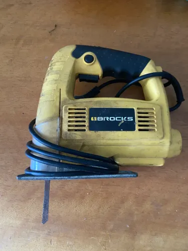 Máquina tico tico marca brocks