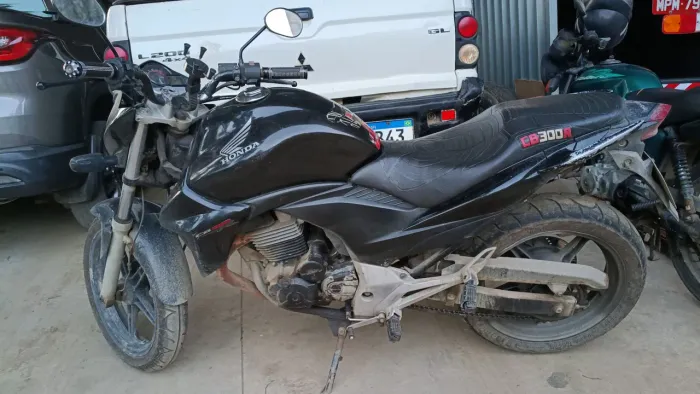 Vendo CB 300R 2013/13