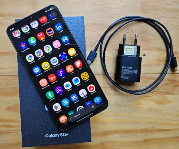 Samsung Galaxy S25+ 5G 512GB | 12GB RAM | Estado de Novo