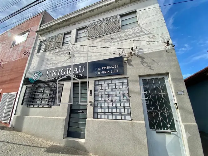 Casa para aluguel no Centro de Marília/SP | 3 quartos, 1 sala e 1 banheiro