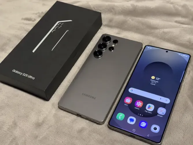 Celular e Relógio - S25ULTRA - GALAXY WHATCH ULTRA 