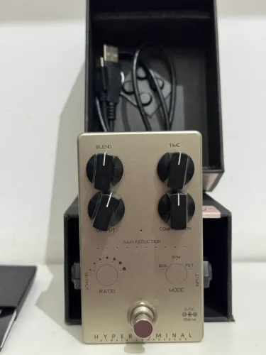 Compressor Hyper Luminal Darkglass