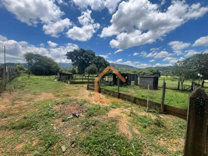 Terreno à venda, 1080 m² por R$ 210.000 - Cervo - Pouso Alegre/MG