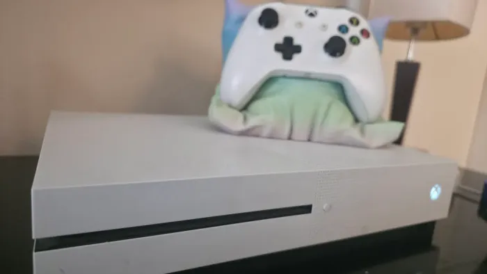 Xbox ONE S 1Tb armazenamento 