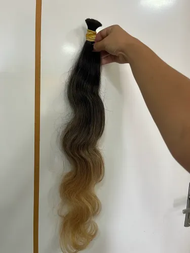 Cabelo humano loiro 65 centímetros 