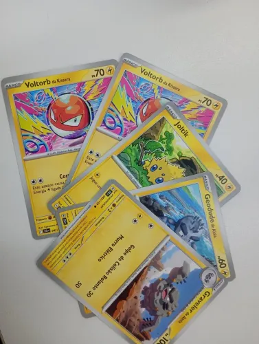 Cartas Pokémon Variadas