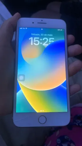iPhone 8 Plus 64GB Funcionando | Bateria 80% | Leia a descrição 