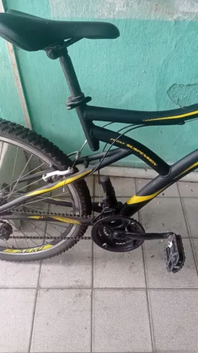 Bicicleta aro 26 toda nova Caloi vem.