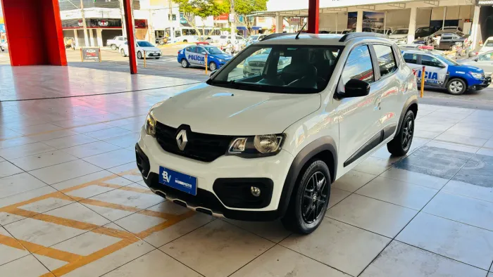 Renault Kwid Outsider 1.0 Flex 12V 5P Mec. 2020